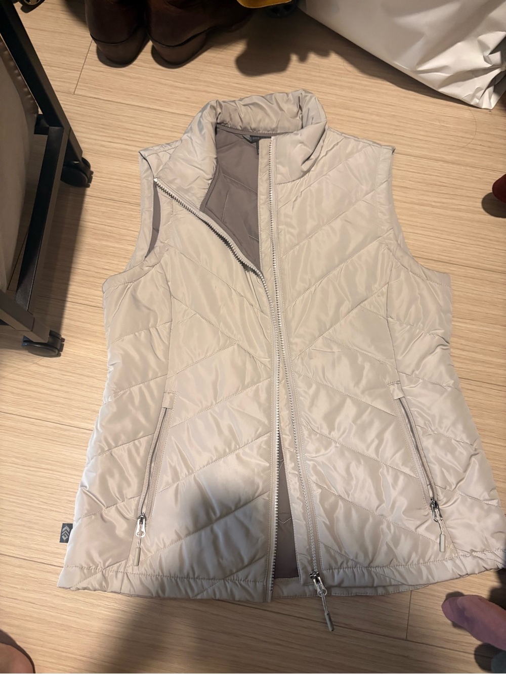 Free Country Quilted Lightweight Vest - Light Beige
